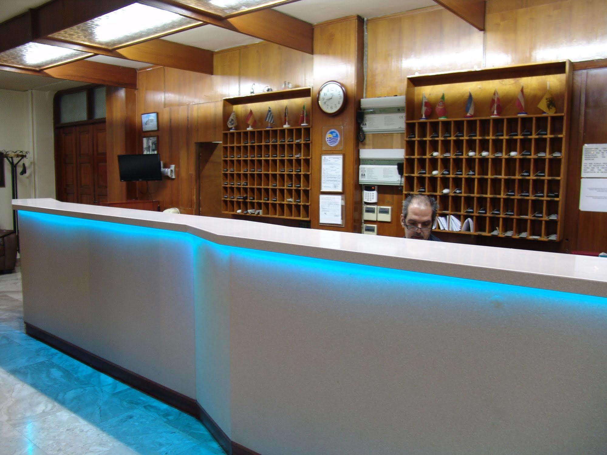 Hotel Cosmos Athens Luaran gambar